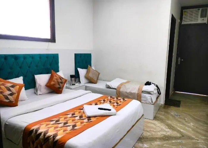 Basic Triple Room